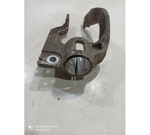 Кронштейн Амортизатора