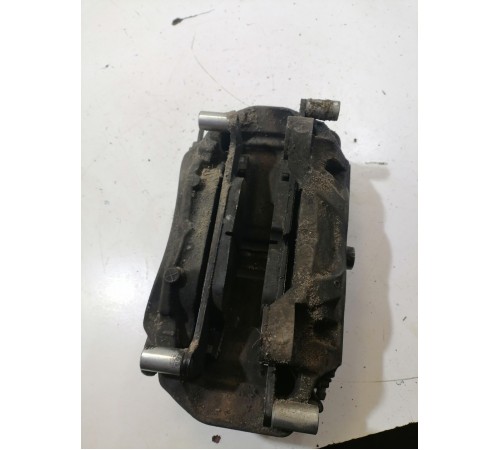 Суппорт передний левый