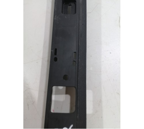 Накладка порога передняя правая