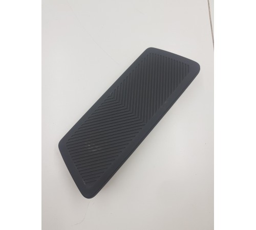 Решётка динамик торпедо