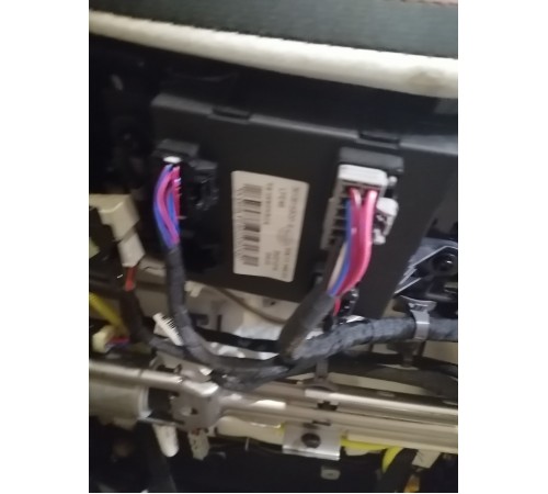 Сиденье переднее левое