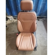 Сиденье переднее левое