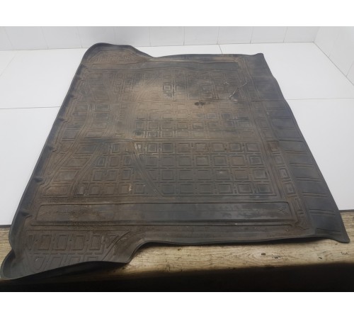 Коврик багажника