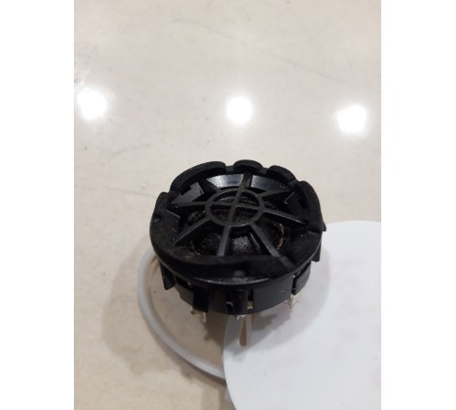 Динамик двери высокочастотный передний правый