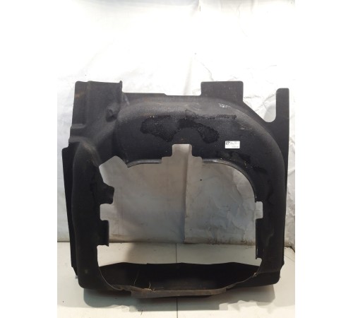 Обшивка багажника (ниша)