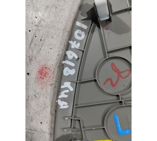 Накладка торпедо боковая(левая)