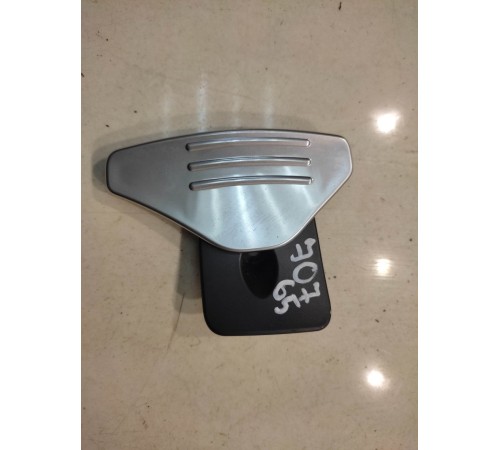 Подрулевой переключатель скоростей (минус)