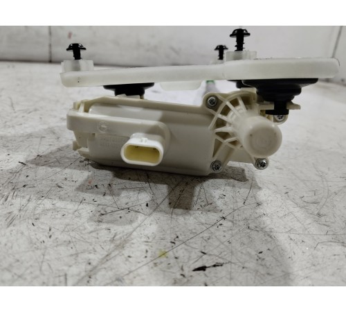 Активатор замка багажника