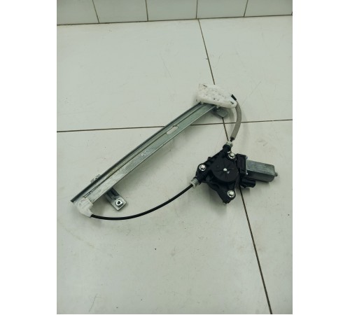 Стеклоподъемник двери задний правый