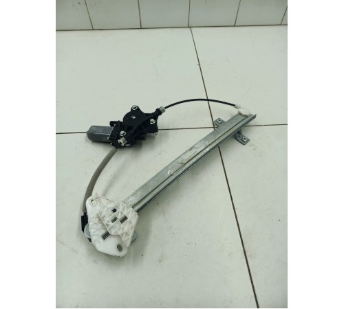 Стеклоподъемник двери задний правый
