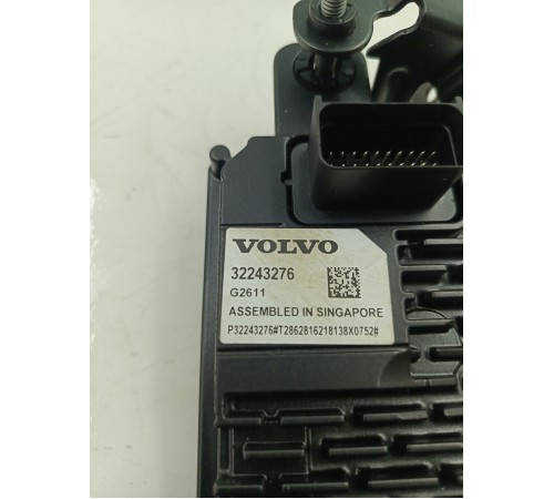 Камера переднего вида