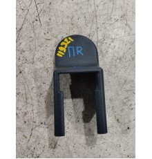 Накладка крепления сиденья передняя правая