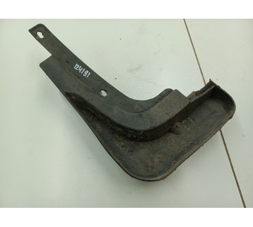 Брызговик задний правый