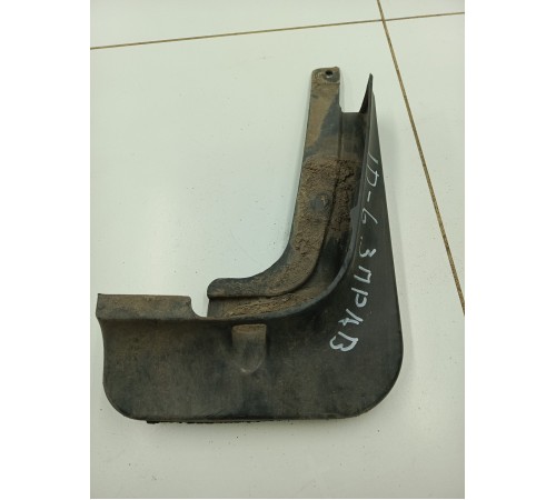 Брызговик задний правый