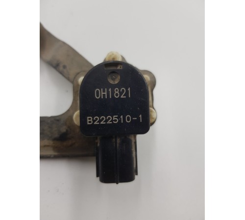 Датчик высоты дорожного просвета задний левый