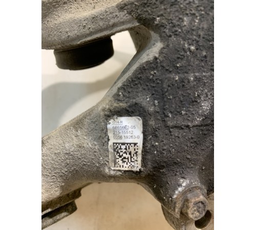 Кулак поворотный(задний правый)