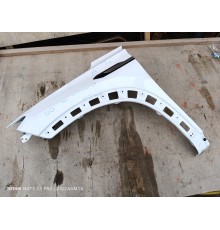 Крыло переднее левое