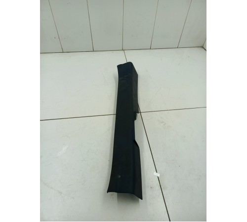 Накладка порога передняя левая