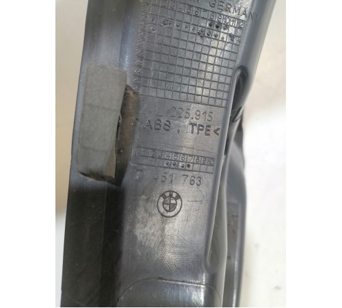 Накладка заднего левого фонаря, водосток