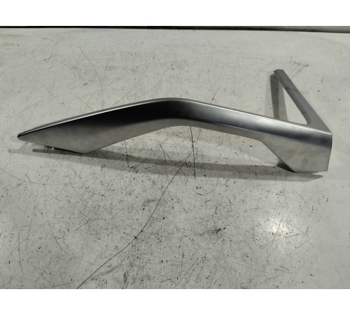 Декоративная накладка центральной консоли