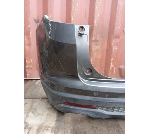 Бампер задний в сборе