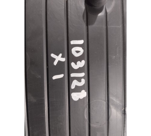 Коврик центральной консоли