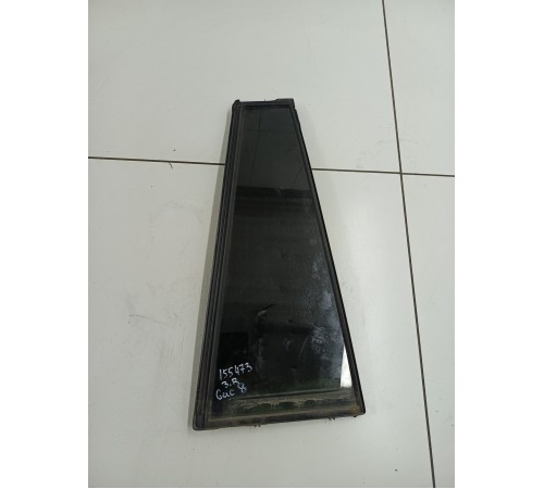 Форточка двери глухая задняя правая