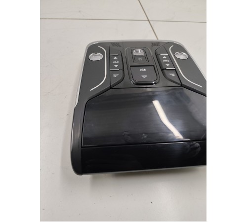 Плафон освещения салона