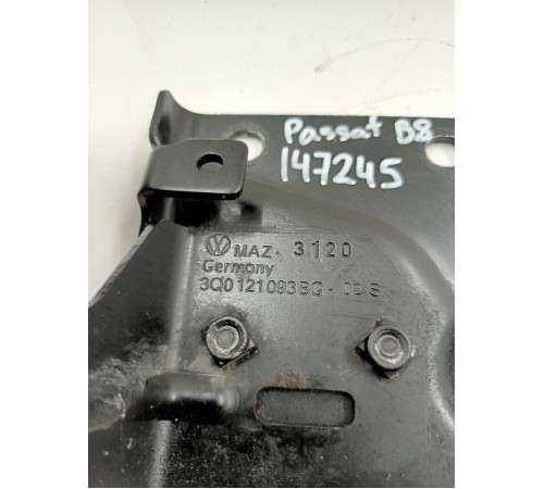 Кронштейн помпы