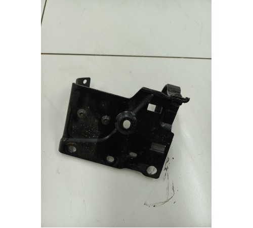 Кронштейн помпы