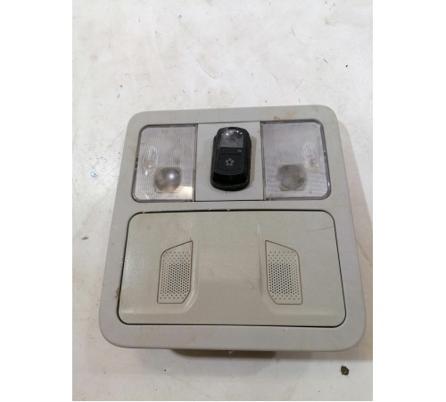 Плафон подсветки салона