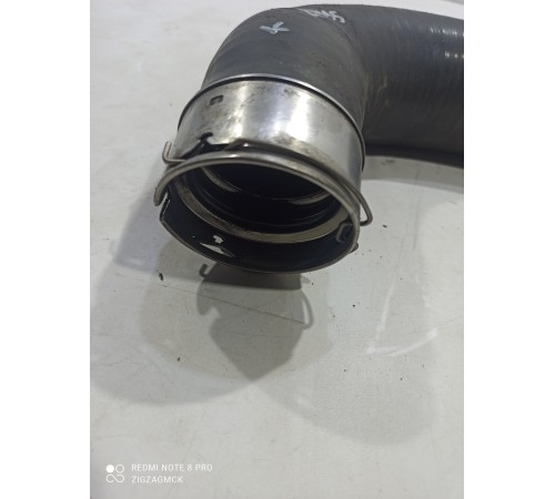 Патрубок интеркулера