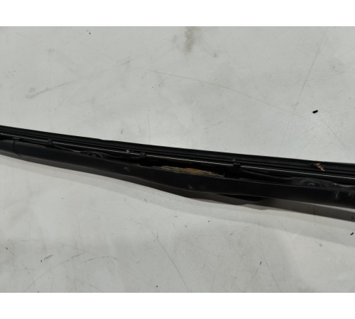 Поводок стеклоочистителя(левый)