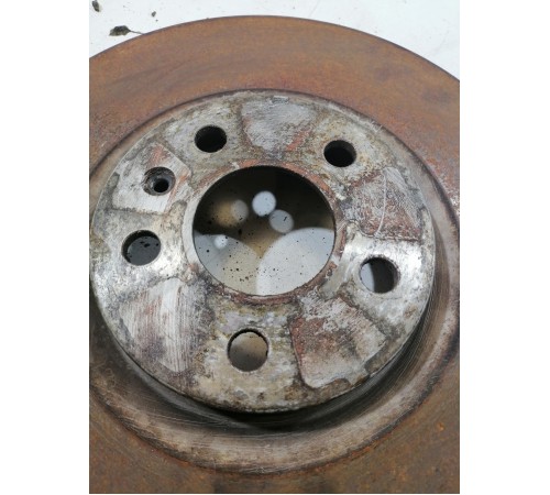 Тормозной диск передний