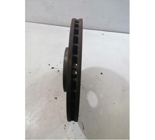 Тормозной диск передний