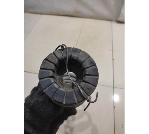 Пружина подвески (задняя, правая)