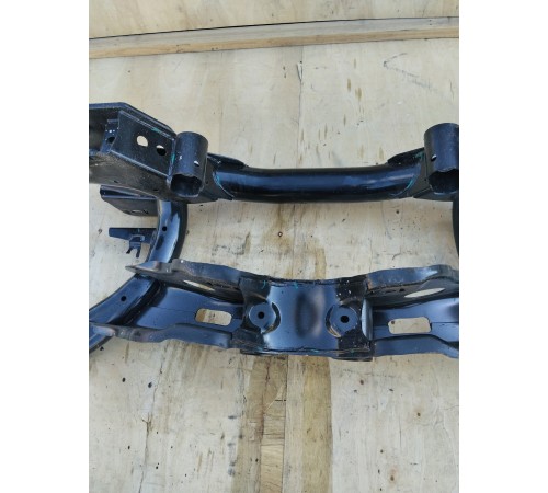 Балка (подрамник) задняя