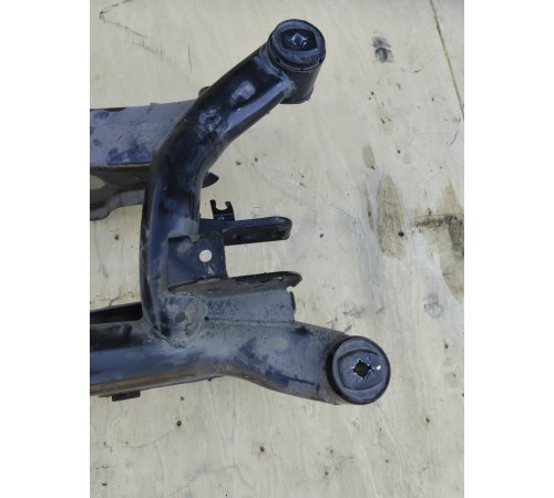 Балка (подрамник) задняя