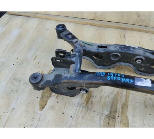 Балка (подрамник) задняя