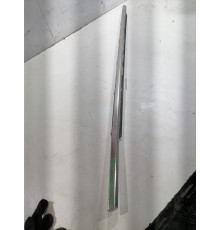 Молдинг стекла задний левый