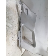 Обшивка задней стойки левая