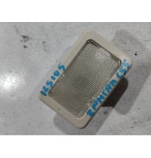 Плафон внутреннего освещения салона 