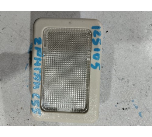 Плафон внутреннего освещения салона 