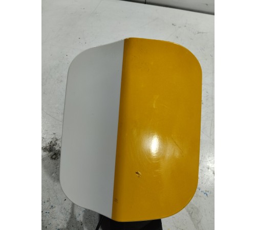 Лючок топливного бака