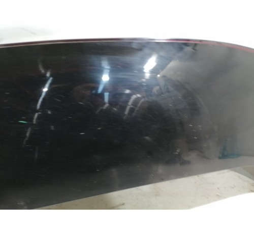 Спойлер крышки двери багажника