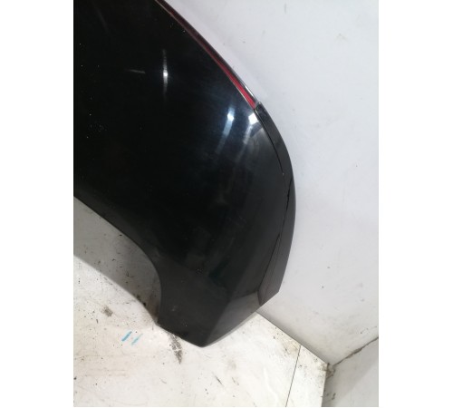 Спойлер крышки двери багажника