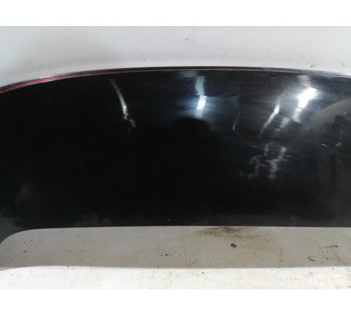 Спойлер крышки двери багажника