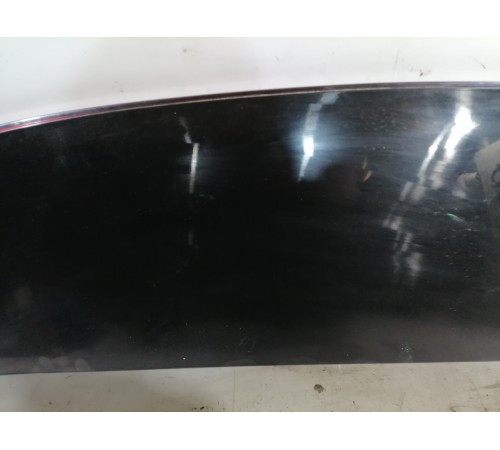 Спойлер крышки двери багажника