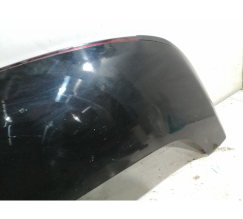 Спойлер крышки двери багажника