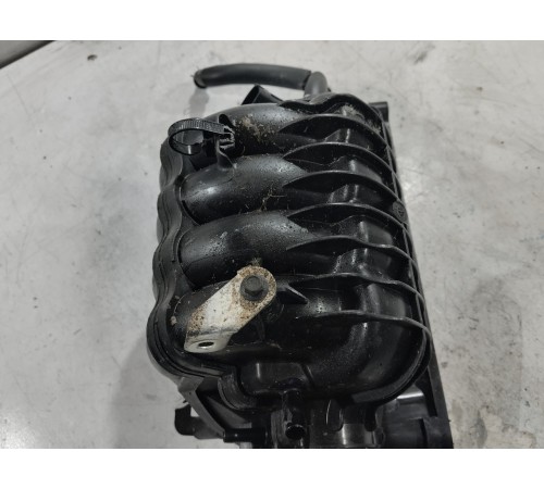 Впускной коллектор